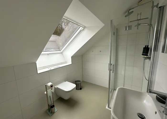 아파트 Ruhige Mit Guter Bahnanbindung Und Kuechennutzung *