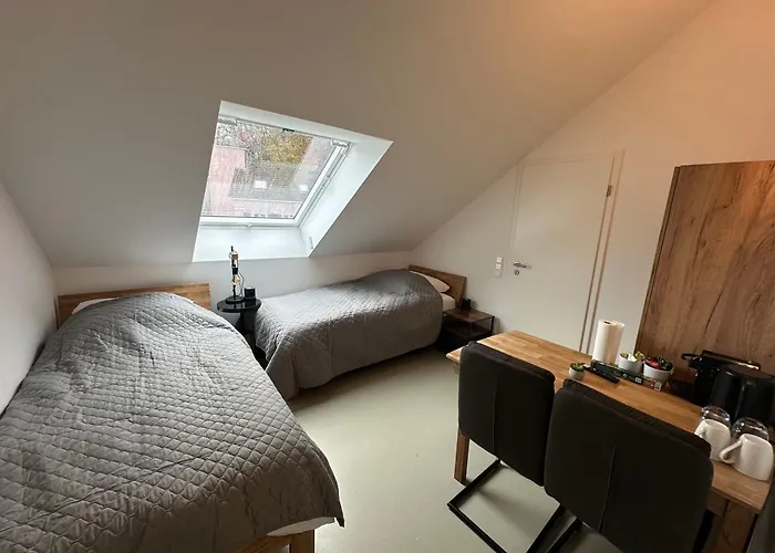 아파트 Ruhige Mit Guter Bahnanbindung Und Kuechennutzung